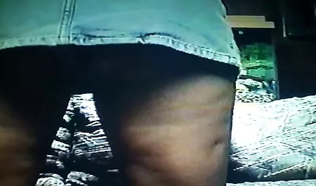 L'homme et la femme otfachil enceinte et mangé sur les voire les video porno seins