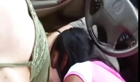 La brune voir video porno baise très bien.