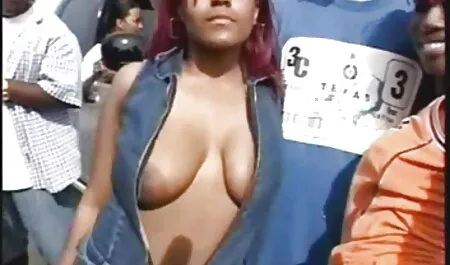 Aux regarder gratuitement un film porno cheveux longs sucer le pénis