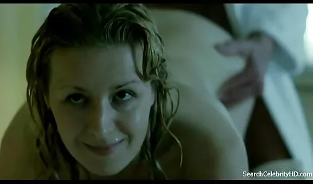 La fille a le fils de voir video porno pute.
