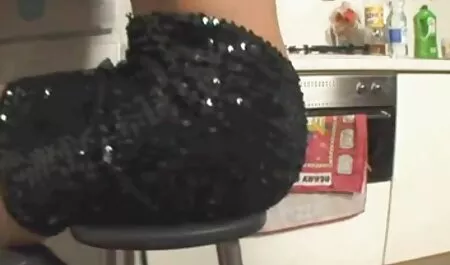 Deux belles dames profitant de la douche. voir video gay gratuite