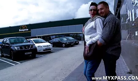 HD Porno trio regarde film porno avec deux filles