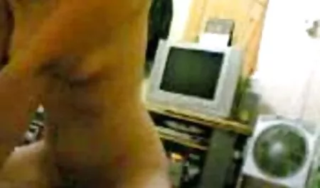 Porno étudiants film x gratuit a voir Russie: les hommes ont des relations sexuelles avec une fille qui
