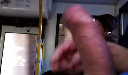 Porno: insertion regarder film adulte gratuit de vagin Asiatique dans les membres qui sont impatients