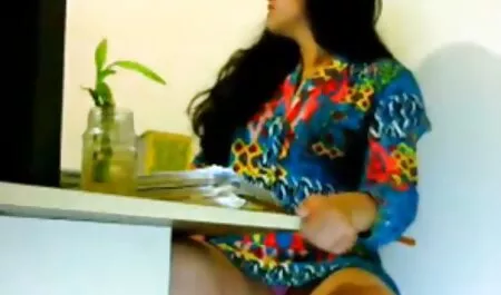 Les voleurs ont voir video porno black fait irruption dans la maison et ont joué avec son maître.