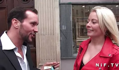 Adulte Hardcore sur le canapé sucer la bite d'un ami regarder film porno en streaming vf et obtenir sa bite à droite.