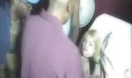 Frère manger sa grande sœur. porno a voir