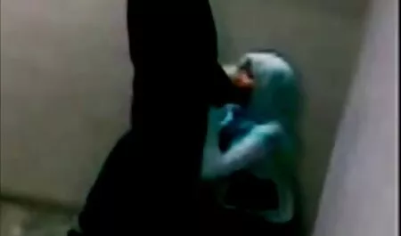 Deux je voudrais voir des films porno gratuits mamans Blondes ayant des relations sexuelles avec l'entraîneur.