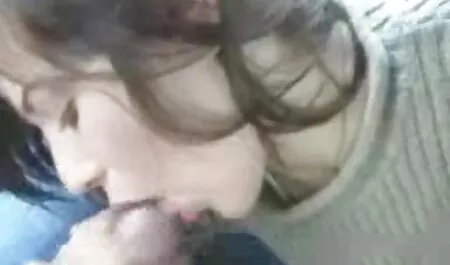 Baise je veux voir les films x dans les vestiaires