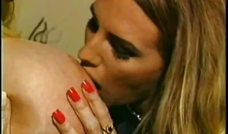 Putain de fille dans video porno gratuit a voir les bois
