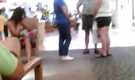 Hot MILF regarder le film porno