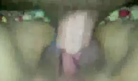 Une surprise du Nouvel An pour son voire un film porno mari.